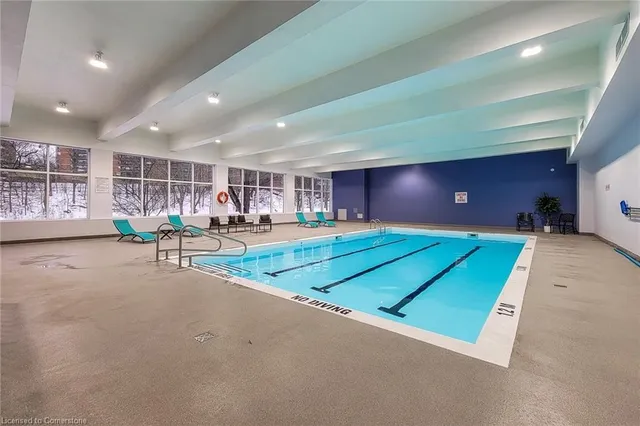 Additional image 35 of 1966 Main St Unit 402