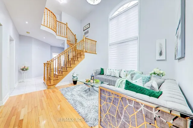 Additional image 9 of 62 Saffron Cres