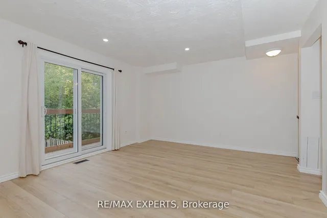 Additional image 11 of 34 Bow Valley Dr Unit 9