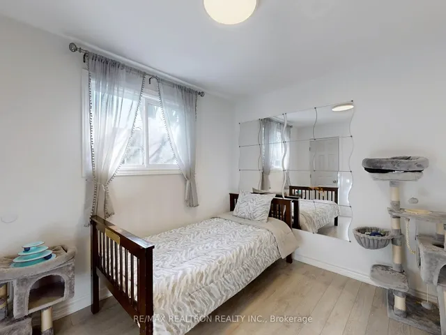 Additional image 21 of 33 Angus Dr