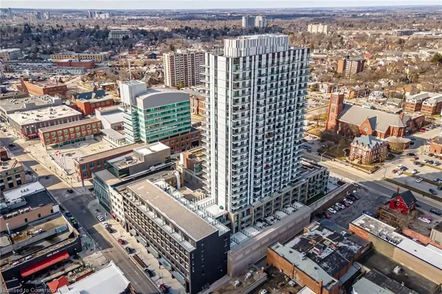 55 Duke Street West Unit 7