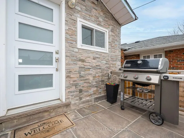 Additional image 32 of 1098 Saint Clarens Ave