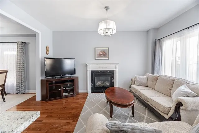 Additional image 11 of 11 Pomell Trail