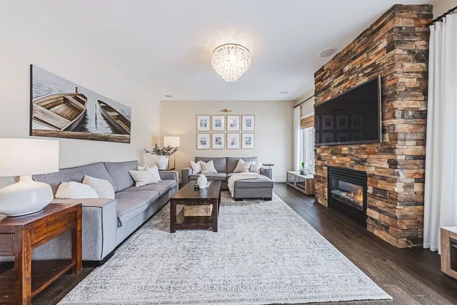 Additional image 9 of 35 GRETI Dr