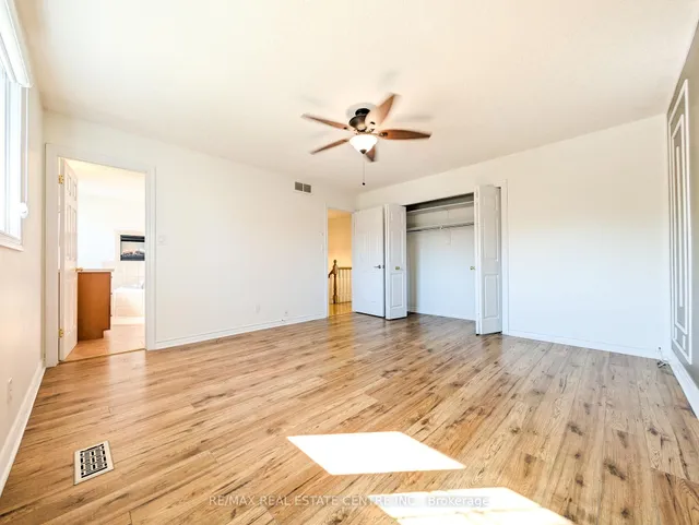 Additional image 8 of 187 DAIMLER Dr