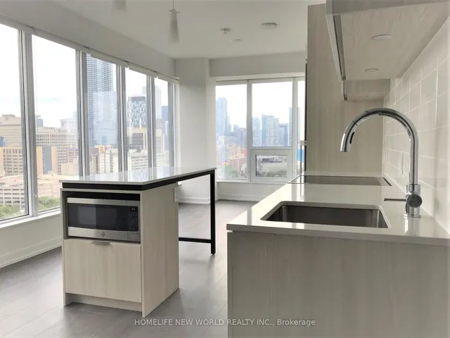 Additional image 7 of 203 College St Unit 1408