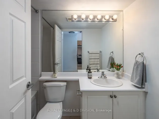 Additional image 17 of 485 Rosewell Ave Unit 207