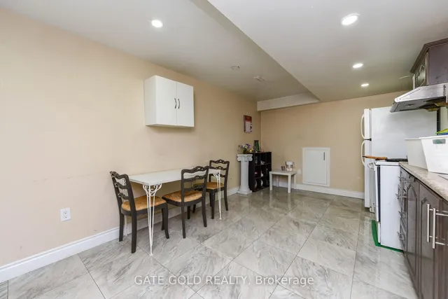 Additional image 39 of 30 Flurry Circ