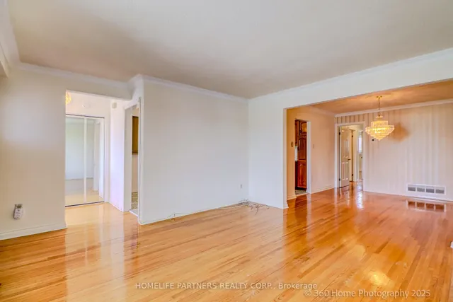 Additional image 11 of 303 Pellatt Ave