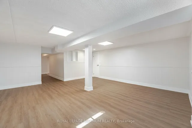 Additional image 30 of 8 Giles Crt