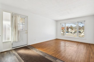 Additional image 3 of 657 Chamberlain St