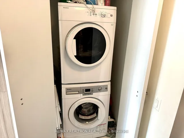 Additional image 17 of 290 Adelaide St Unit 1607