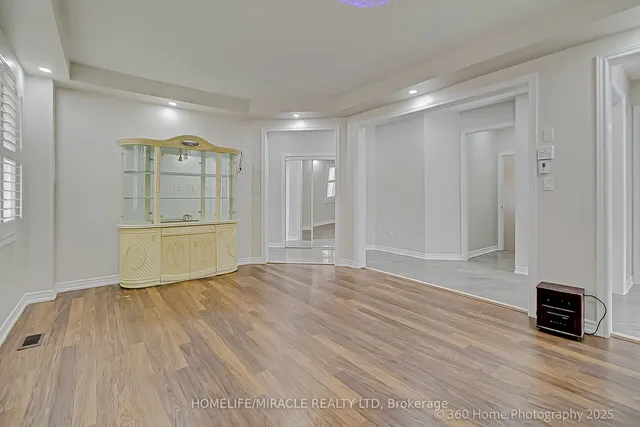 Additional image 15 of 20 Amy Ave