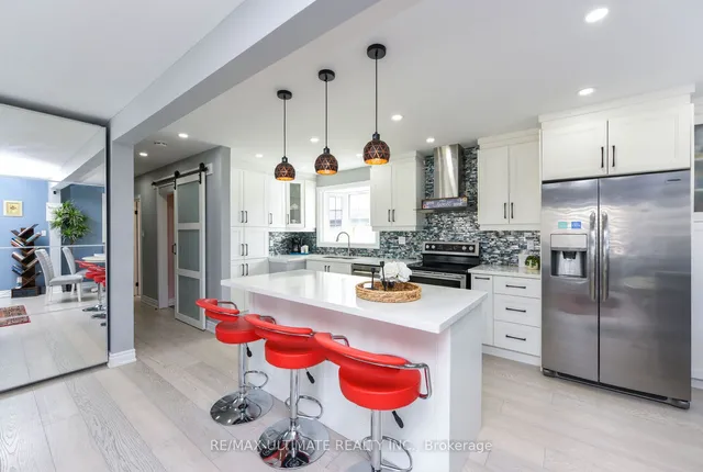 Additional image 17 of 37 Sylla Ave