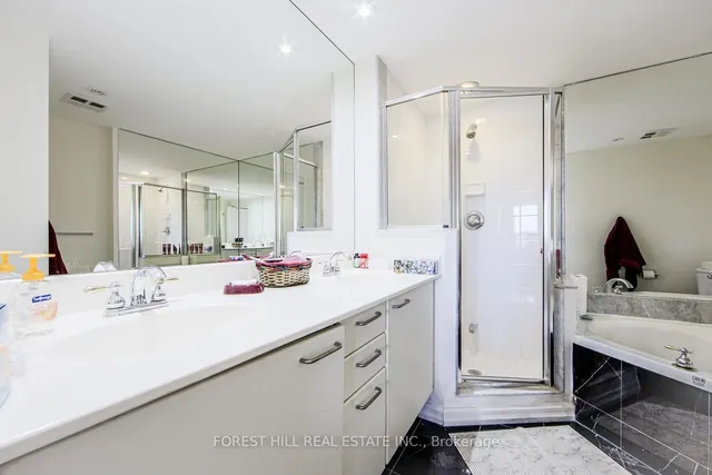 Additional image 13 of 20 Collier St Unit 1001