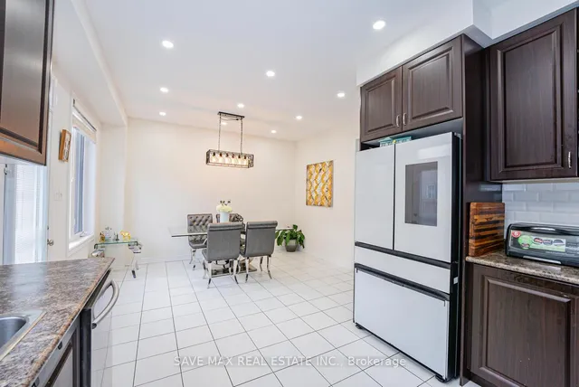 Additional image 14 of 32 Yellow Sorrel Rd