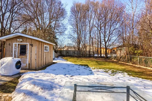 Additional image 39 of 24 Flowertown Ave