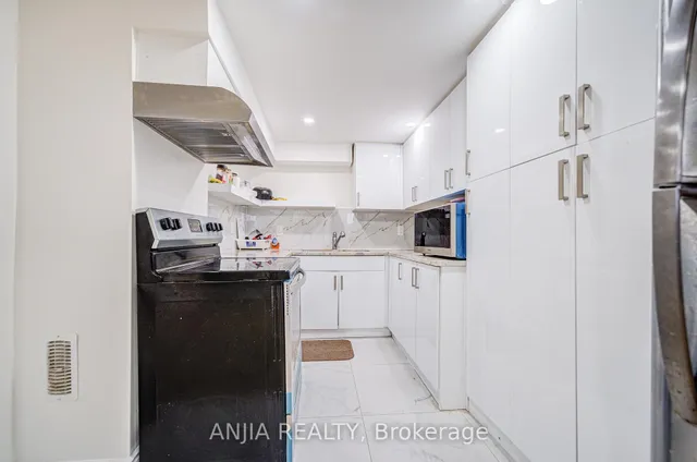 Additional image 37 of 106 Celestine Dr