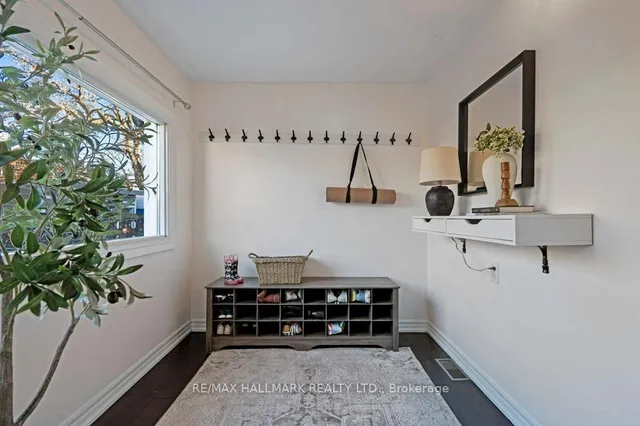 Additional image 17 of 17 Criscoe St