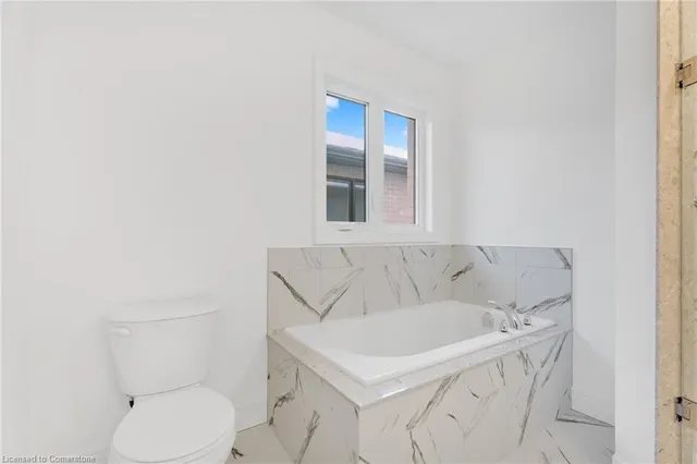 Additional image 31 of 22 Roselawn Ave