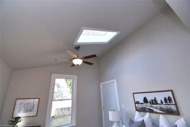 Additional image 26 of 332 King St