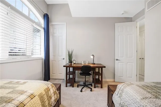 Additional image 22 of 51 Forest Ridge Ave