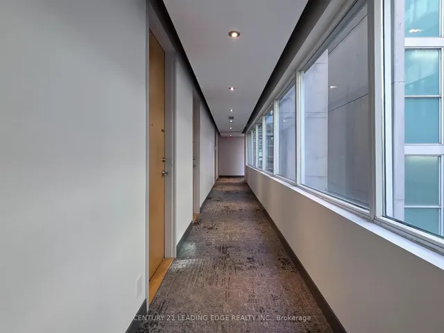 Additional image 9 of 388 Richmond St Unit 722