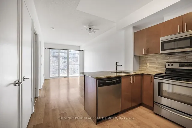 Additional image 4 of 25 Cole St Unit 525