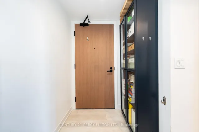 Additional image 7 of 8 Tippett Rd Unit 420