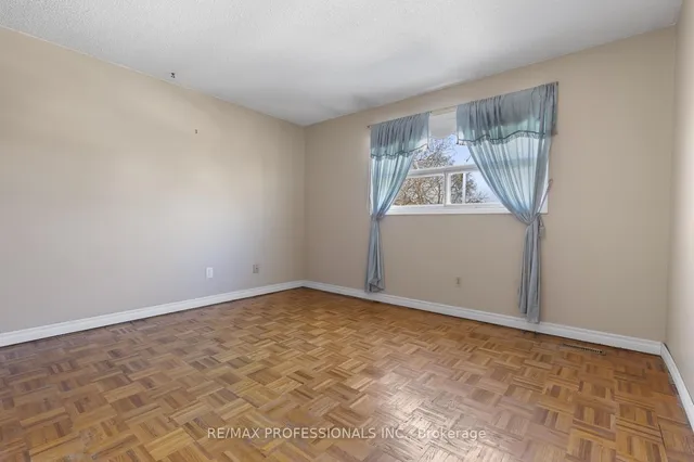 Additional image 16 of 41 Carberry Cres