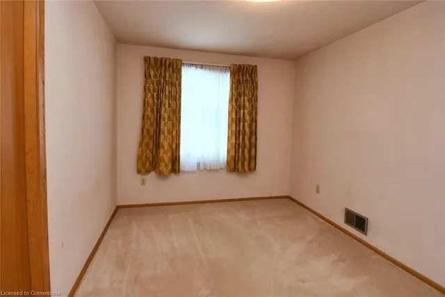 Additional image 24 of 19 Karen Cres