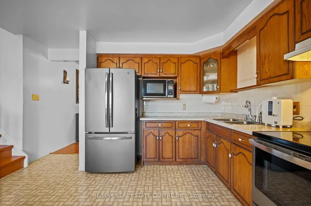 Additional image 14 of 89 High Acres Cres