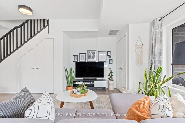 Additional image 5 of 155 Downsview Park Blvd Unit 105