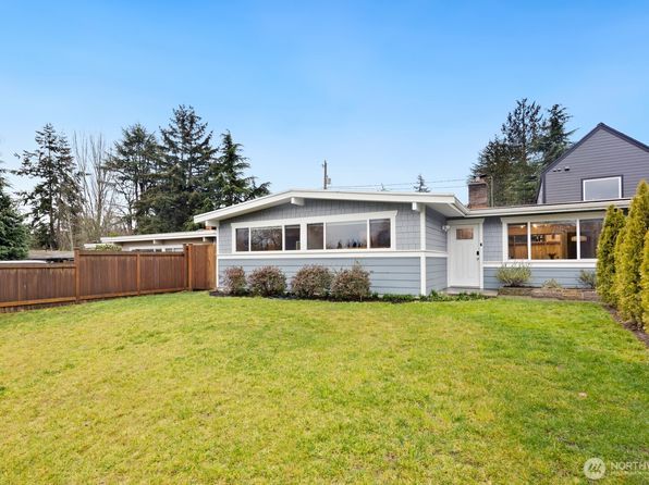 9203 29th Avenue SW UNIT A, Seattle, WA 98126