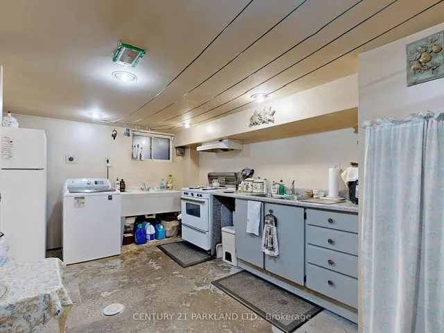 Additional image 31 of 526 Milverton Blvd