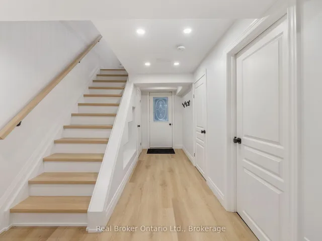 Additional image 33 of 97 EDGEWATER Dr