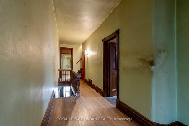 Additional image 23 of 95 Crawford St