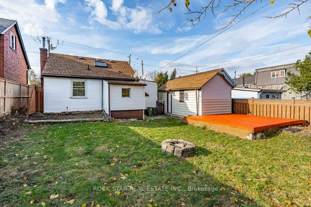 Additional image 27 of 937 Garth St