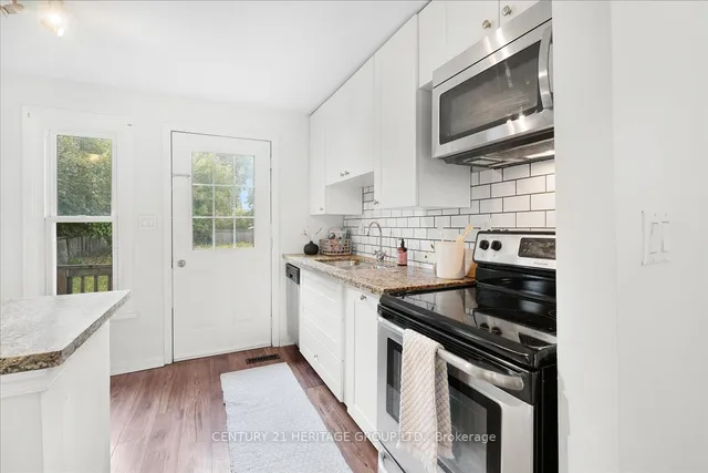 Additional image 37 of 1146 LEASIDE Rd