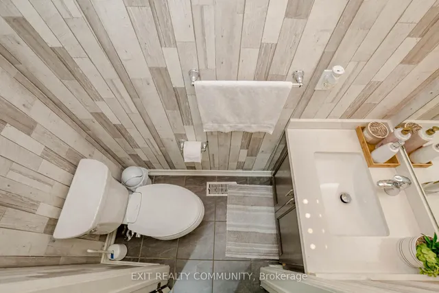 Additional image 10 of 31 Lola Cres