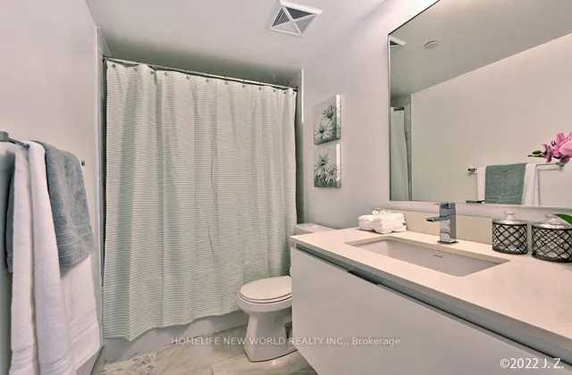 Additional image 16 of 200 Bloor St Unit 1601