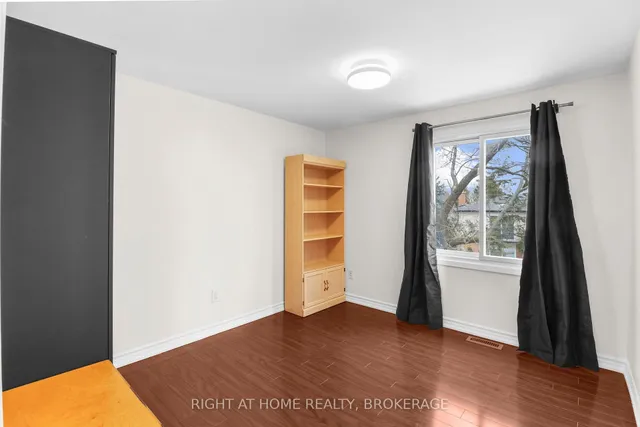 Additional image 24 of 400 Bloor St Unit 100