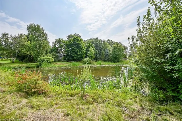 Additional image 37 of 93 Twentyplace Blvd