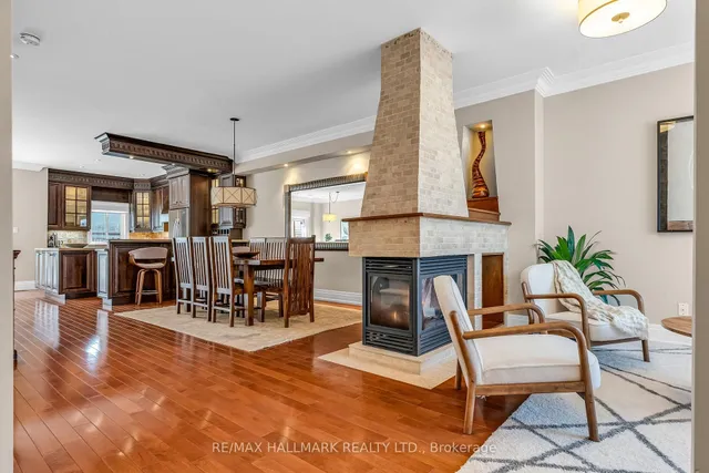 Additional image 4 of 485 Davisville Ave