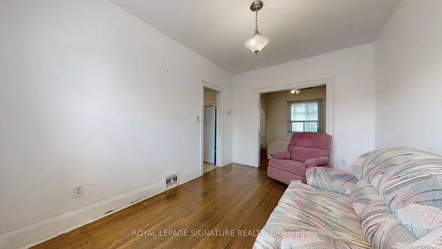Additional image 8 of 1625 Keele St