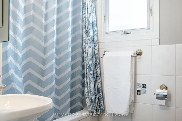 Additional image 18 of 276 BOWMAN St