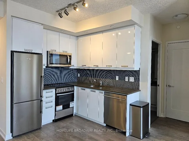 Additional image 8 of 99 John St Unit 3308