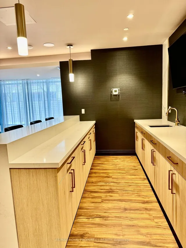 Additional image 31 of 621 Sheppard Ave Unit 303