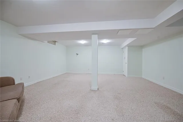 Additional image 39 of 86 Silverbirch Blvd