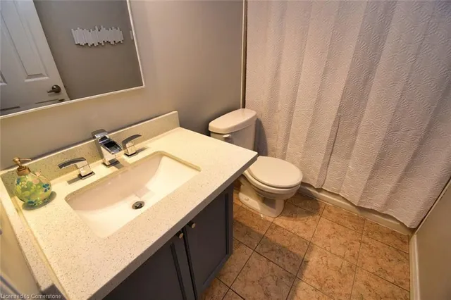 Additional image 27 of 47 Eringate Dr